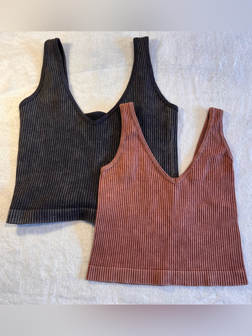 Aura Ribbed V-Neck Tank Top Bundle - Charcoal & Rust - Size S/M